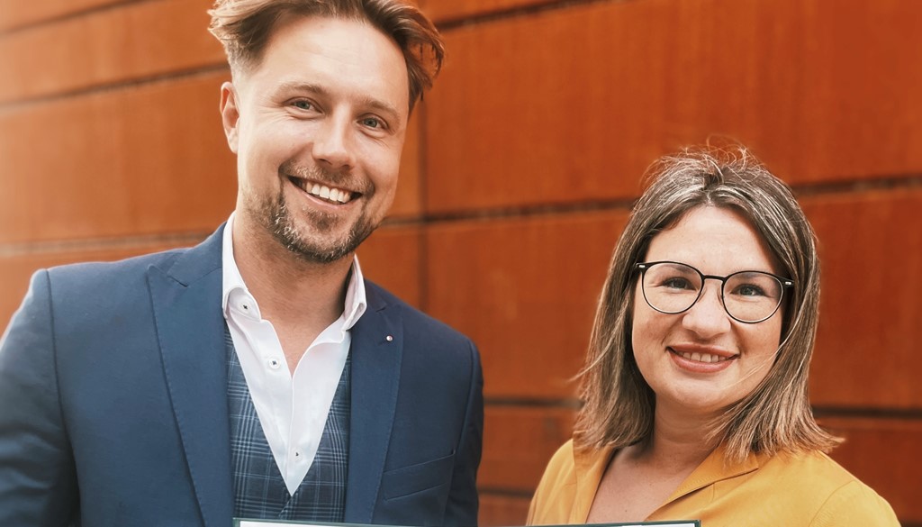AIKIT Digital announces a strategic partnership between AIKIT Digital and Škoda Auto University.